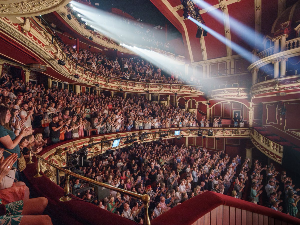It's our 118th birthday today! 🥳 

We're celebrating with this stunning, newly captured photo of the audience from our unforgettable Hamilton Gala night. Hosting a show as spectacular as Hamilton fills us with pride and reminds us why we love what we do!✨