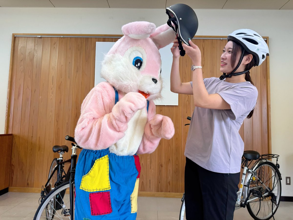 氷見市の交通安全マスコット 「うさぎのぴょん太くん」と、 新しい啓発