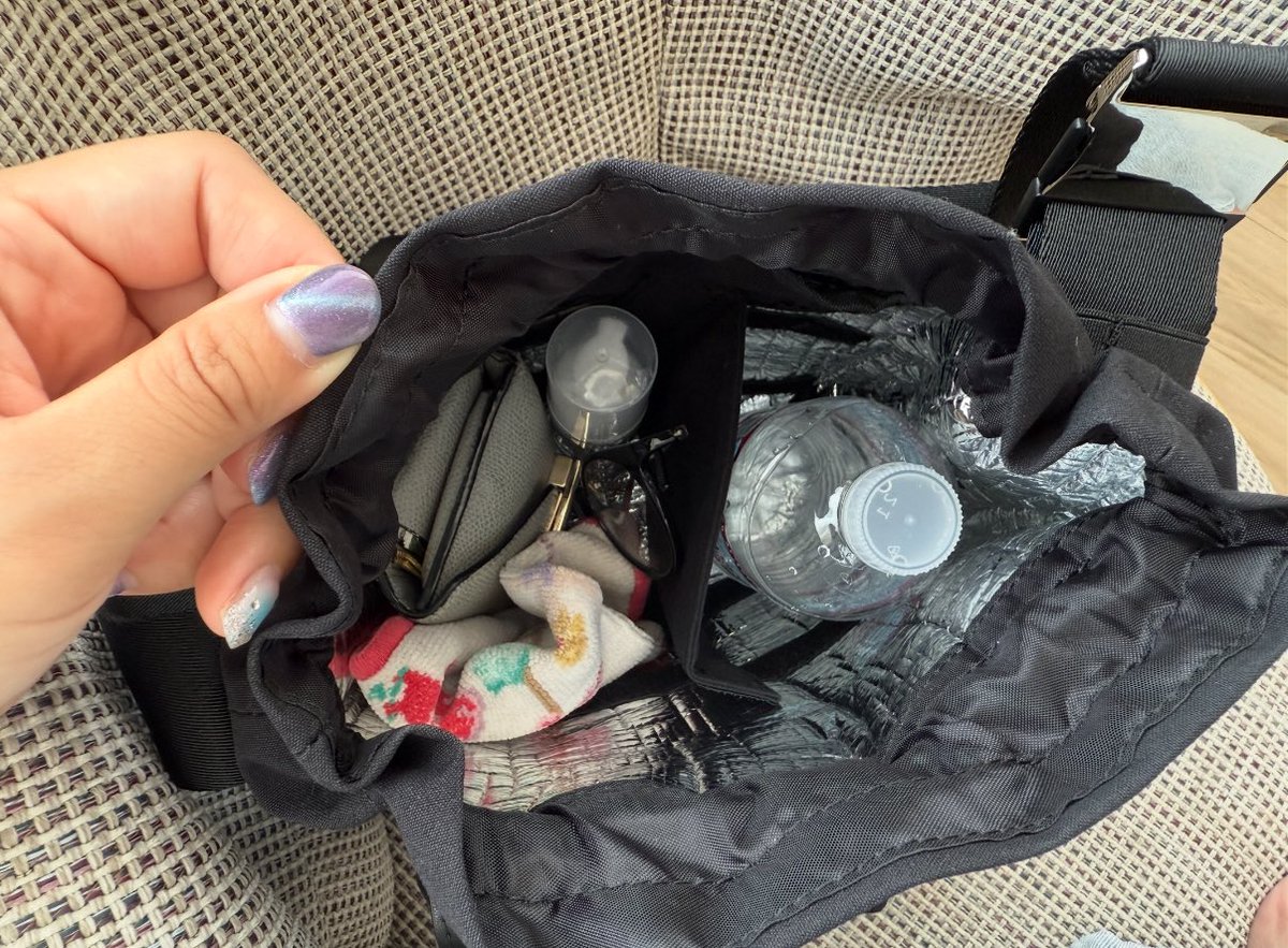 guli_and_gula's tweet image. MARLMARLのペアレンツブランド『MATO by MARLMARL』×OUTDOORのコラボバッグ、保冷機能・仕切り・取り外せるミニバッグなど、あったら嬉しい工夫いっぱいで育児中のパパママに全力でおすすめ❣️
育児は両親一緒にするもの。育児バッグもパパママで一緒に使えるものがいい✨
#MATO #ペアレンツバッグ #pr