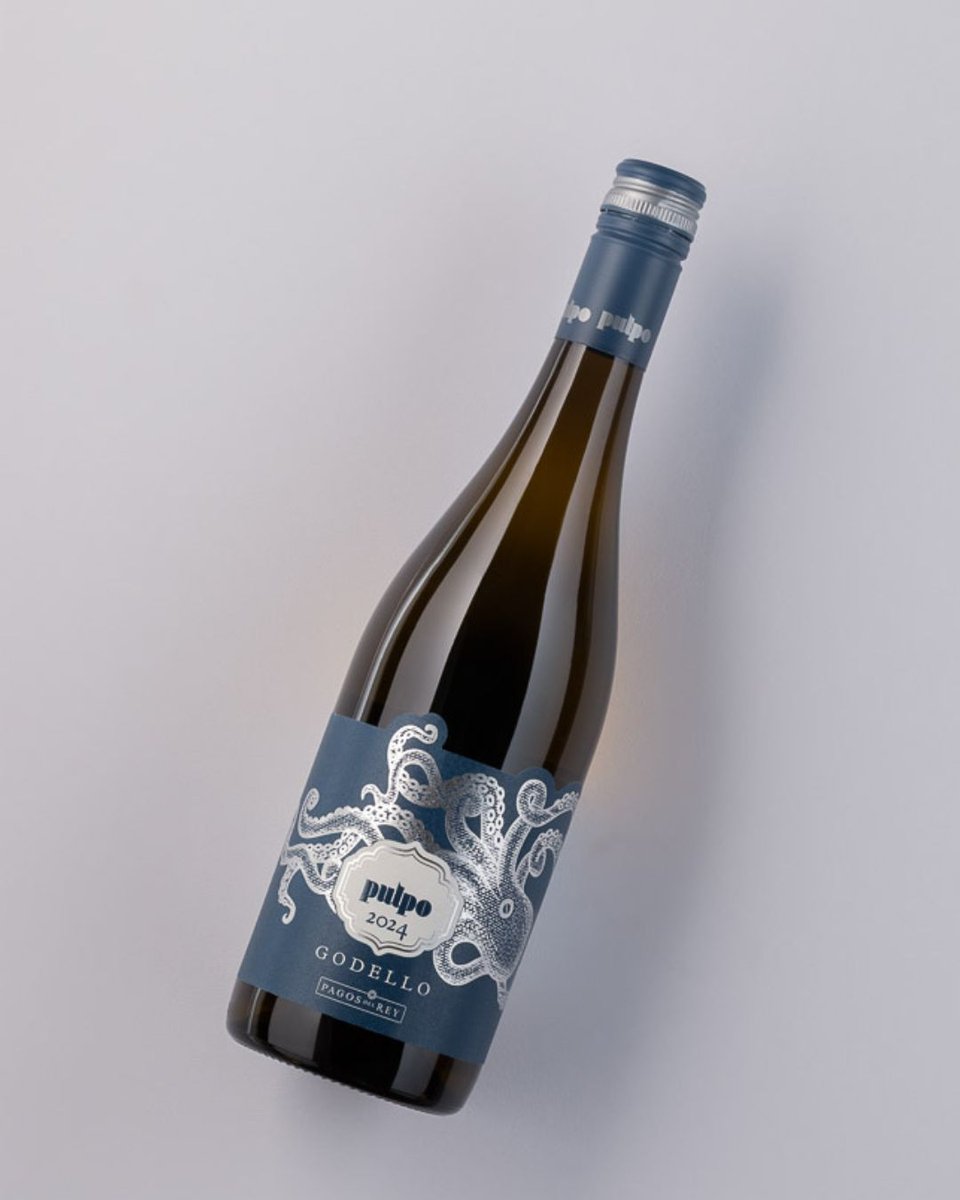 ¡Descubre Pulpo Godello! El nuevo blanco de Pagos del Rey, directo de D.O. Monterrei. Captura la esencia vibrante de Galicia: fresco, elegante y con la uva tendencia, la godello. ¡Tu nuevo favorito te espera! bit.ly/44qYkWB