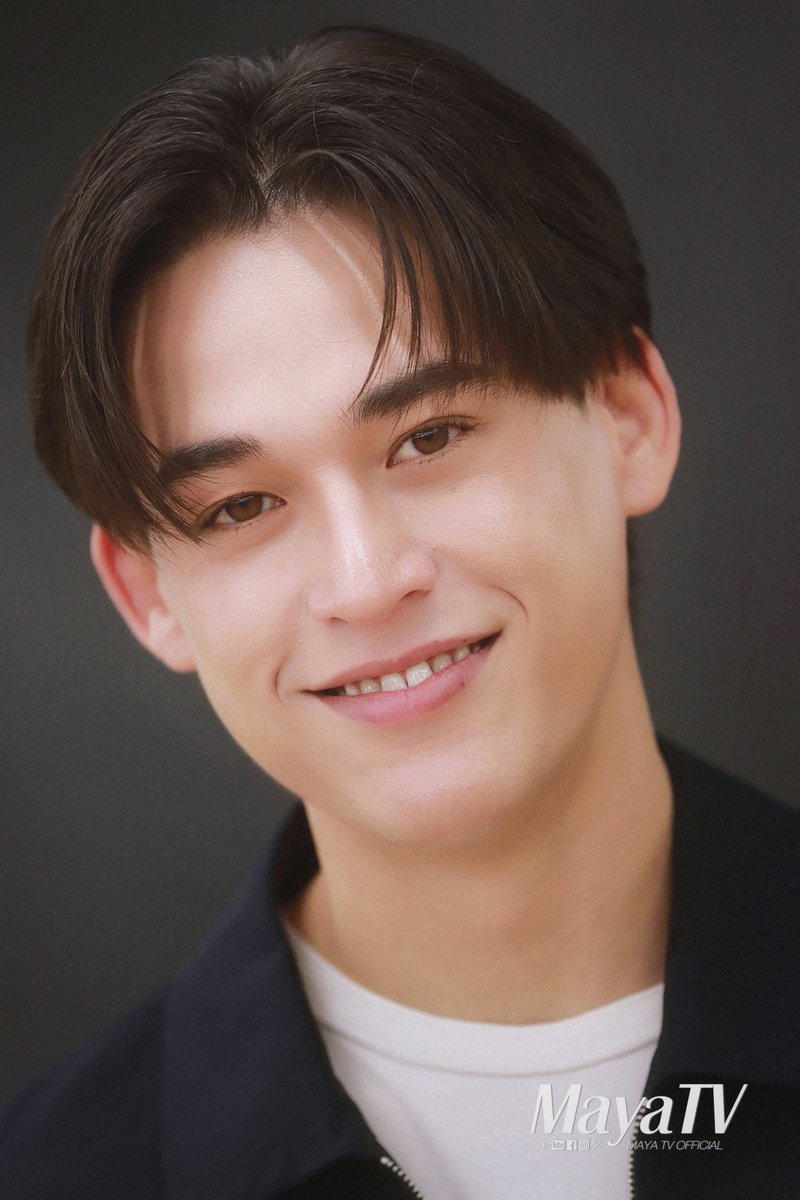 mayaonline2002's tweet photo. จอส | กวินซ์ลี่ | ทริปหวาน | แฟมิลี่
และเรื่องราวของ "กวิน แคสกี้" 

Interview #GawinCaskey 📽https://t.co/CTUzizH5JN

#MAYATVOFFICIAL 
#JossGawin #จอสกวิน 
#OnlyFriendsDreamOn
#JGFANDAYxVIETNAM
#HideAndSis #GUINZLY https://t.co/kV7W1i44h9