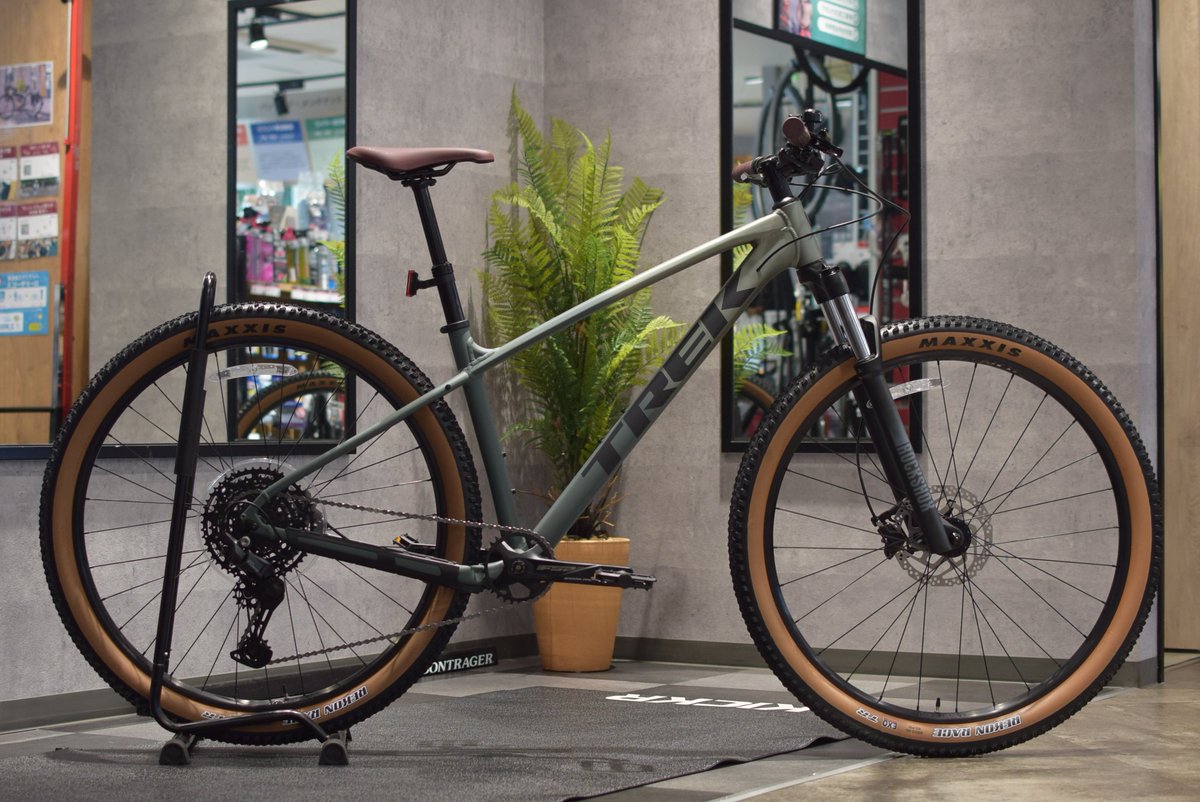 トレイルデビューにはコレ！】 TREK Marlin 6 M Matte Lichen/Keswick