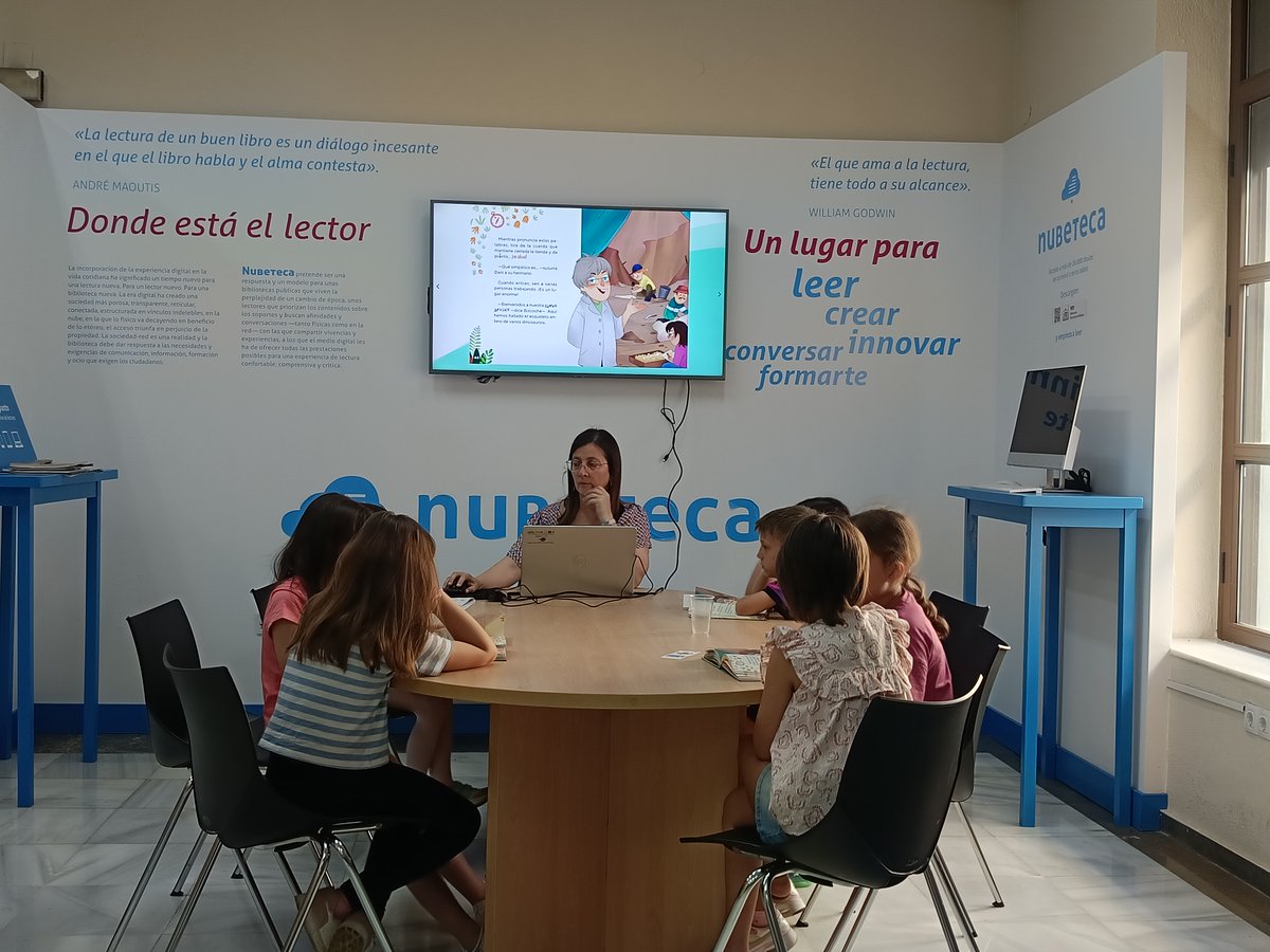 bibliocabeza's tweet image. 🦖&quot;Las aventuras de Dani y Evan. El secreto de los dinosaurios&quot; ha sido el último libro que hemos leído con el Club de #lecturadigital &quot;Exploradores de libros&quot;

Aventuras, animales, diferentes dinosaurios, palabras nuevas... una buena manera de finalizar este curso
