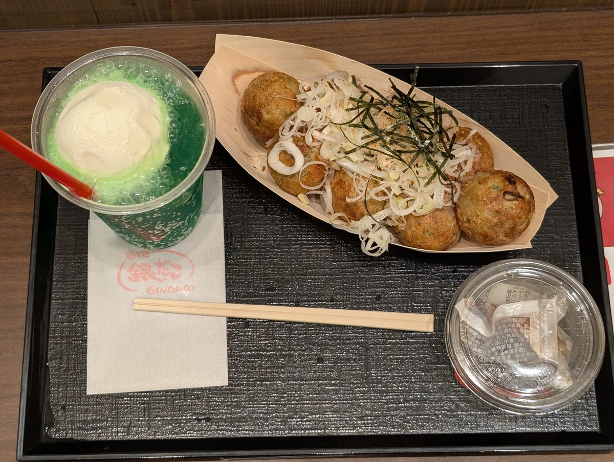 perfume0926's tweet image. 段原サティでたこ焼き🐙
ここでも国宝絶賛上映中🎬️
#ねぎだこ　#国宝