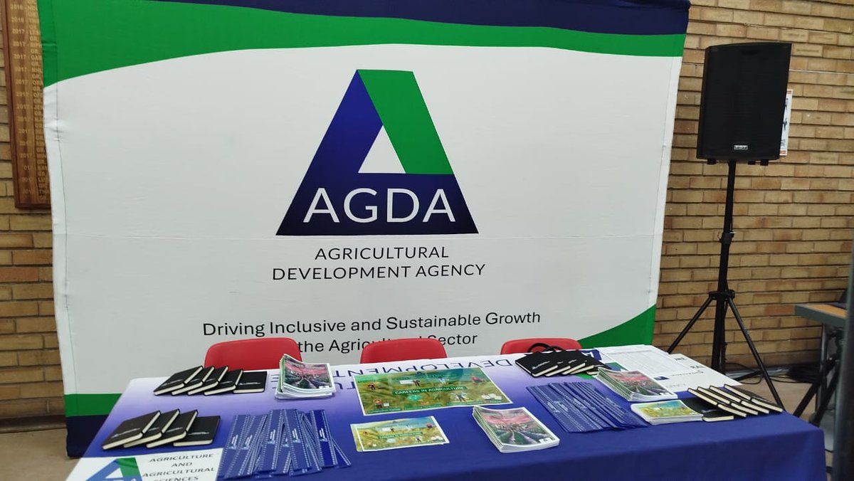AgdaAgency's tweet photo. 🌱 AGDA was honored to be part of the Masimong Foundation Career Day held on 28 June 2025 at Werda Primary School in Springs.
We had the privilege of sharing insights into the diverse career opportunities within the agriculture sector. 
#AGDA #FutureInAgri #MasimongFoundation https://t.co/Whbz83oq8q