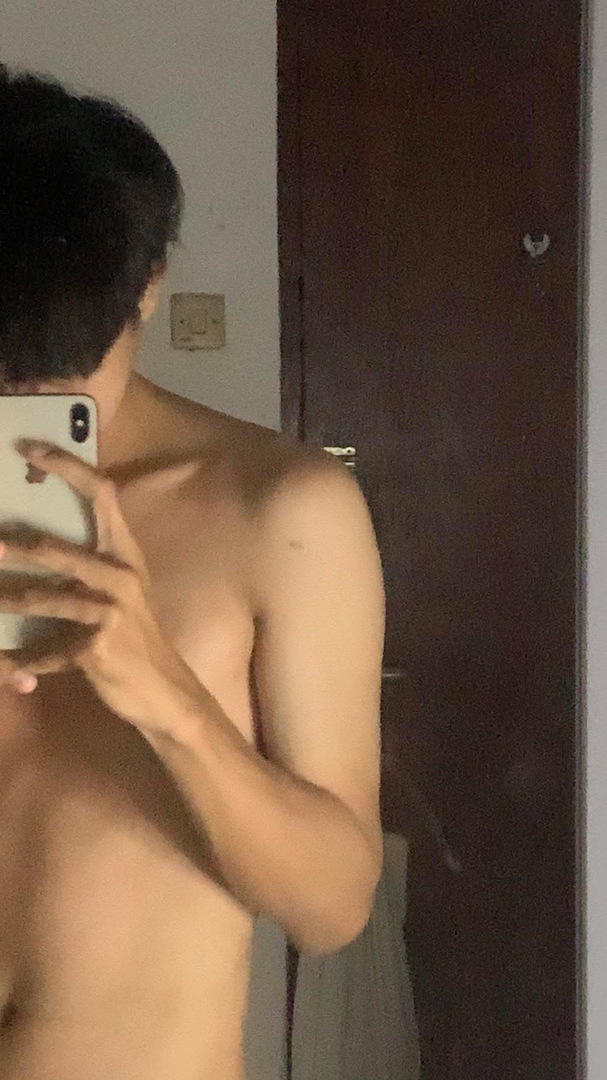 BUKAN BASE RATED tweet media