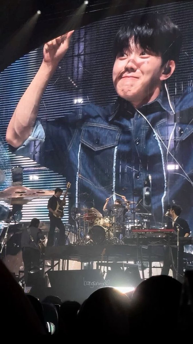 오물이 tweet media