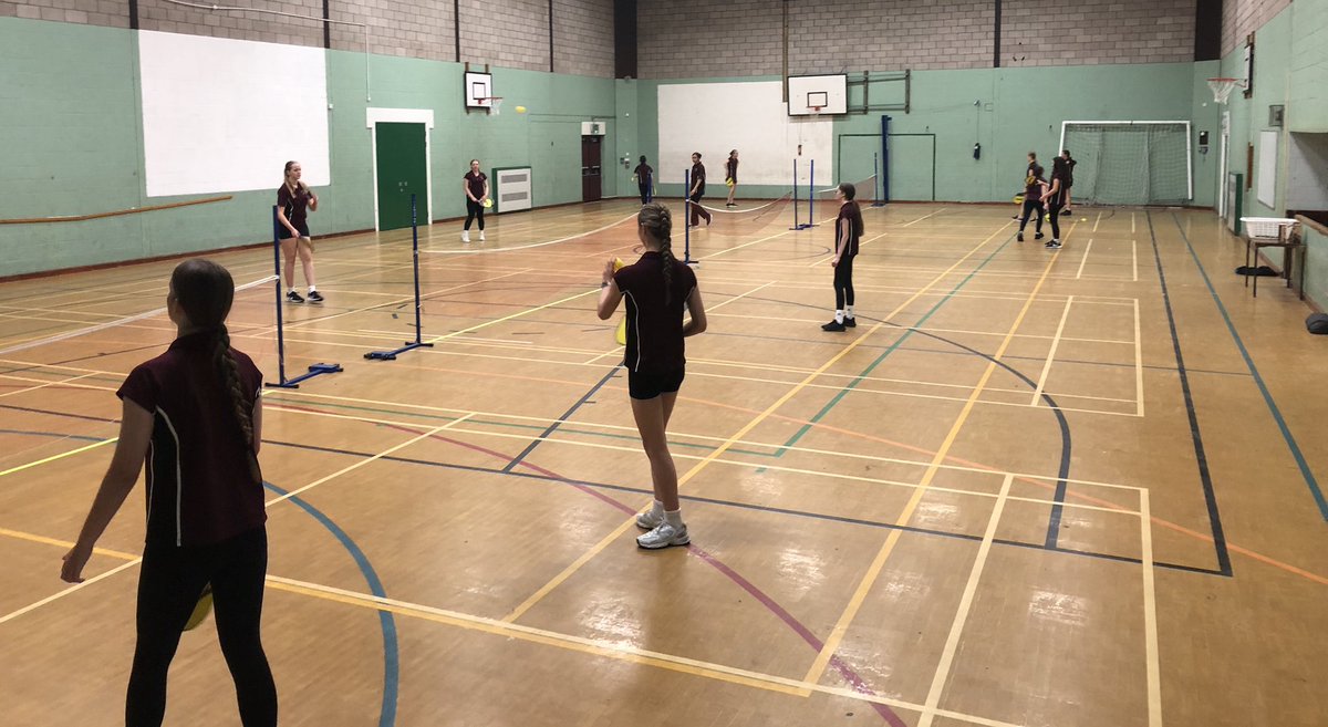 Vandyke PE Department (@vandykepe) on Twitter photo The school council asked for pickle ball! 
Today our new year 11โs had their first go ๐๐๐ The school council asked for pickle ball! 
Today our new year 11โs had their first go ๐๐๐