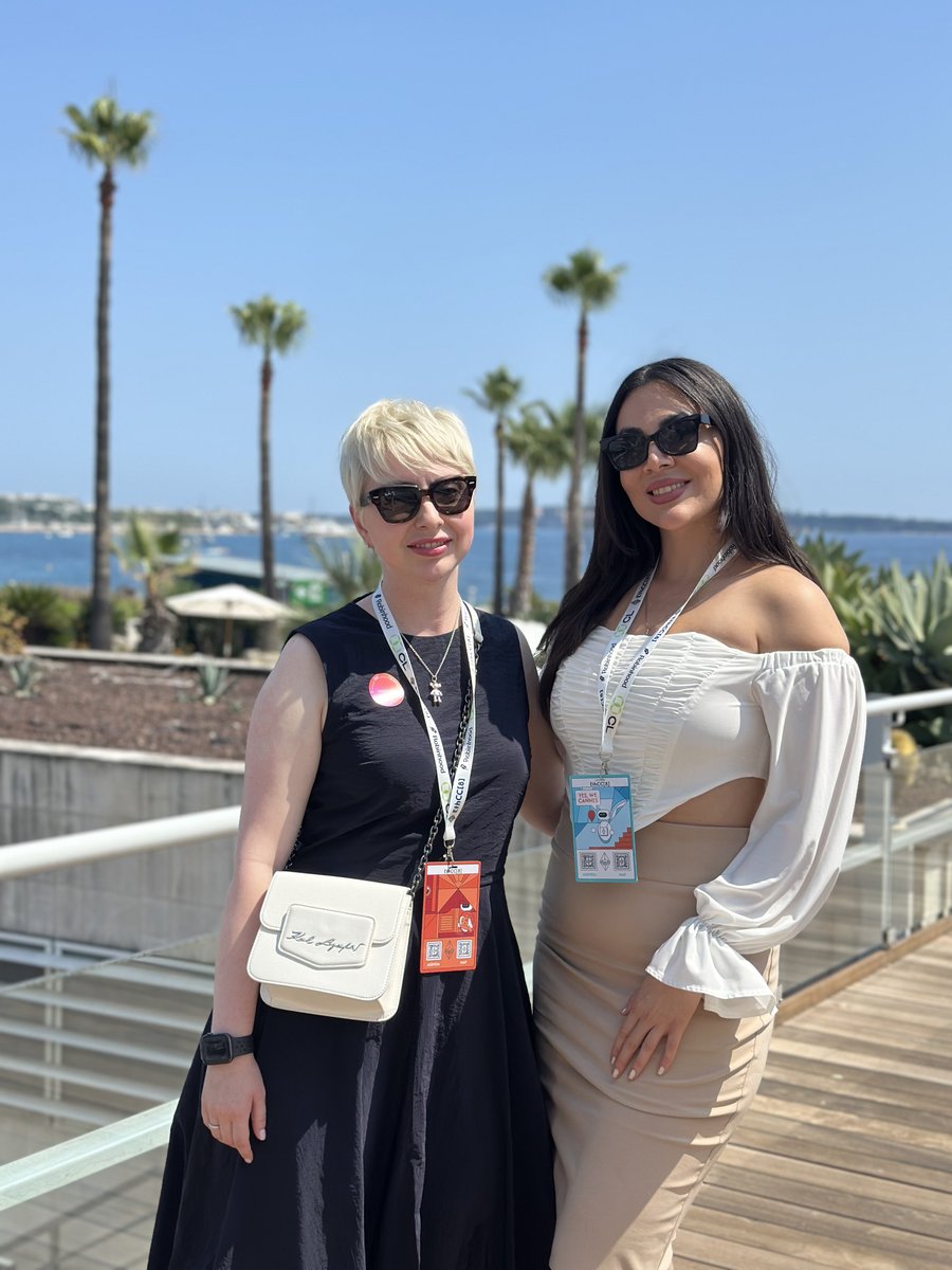 mdoorfard's tweet image. #EthCC's networking began right at @HamburgAirport, where I met the teams from @ICN_Protocol & @moonpay; As you walk through the city, every conversation seems to circle back to #Blockchain. It feels like the #Crypto crowd has taken over Cannes.
Can’t wait for day 2! @EthCC
