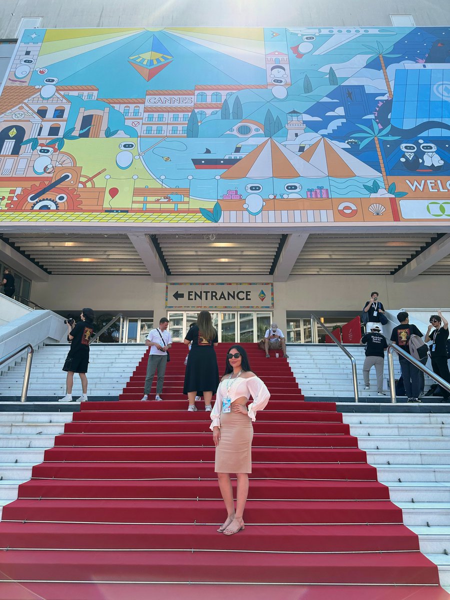 mdoorfard's tweet image. #EthCC's networking began right at @HamburgAirport, where I met the teams from @ICN_Protocol & @moonpay; As you walk through the city, every conversation seems to circle back to #Blockchain. It feels like the #Crypto crowd has taken over Cannes.
Can’t wait for day 2! @EthCC