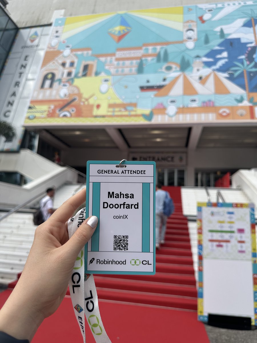 mdoorfard's tweet image. #EthCC's networking began right at @HamburgAirport, where I met the teams from @ICN_Protocol & @moonpay; As you walk through the city, every conversation seems to circle back to #Blockchain. It feels like the #Crypto crowd has taken over Cannes.
Can’t wait for day 2! @EthCC