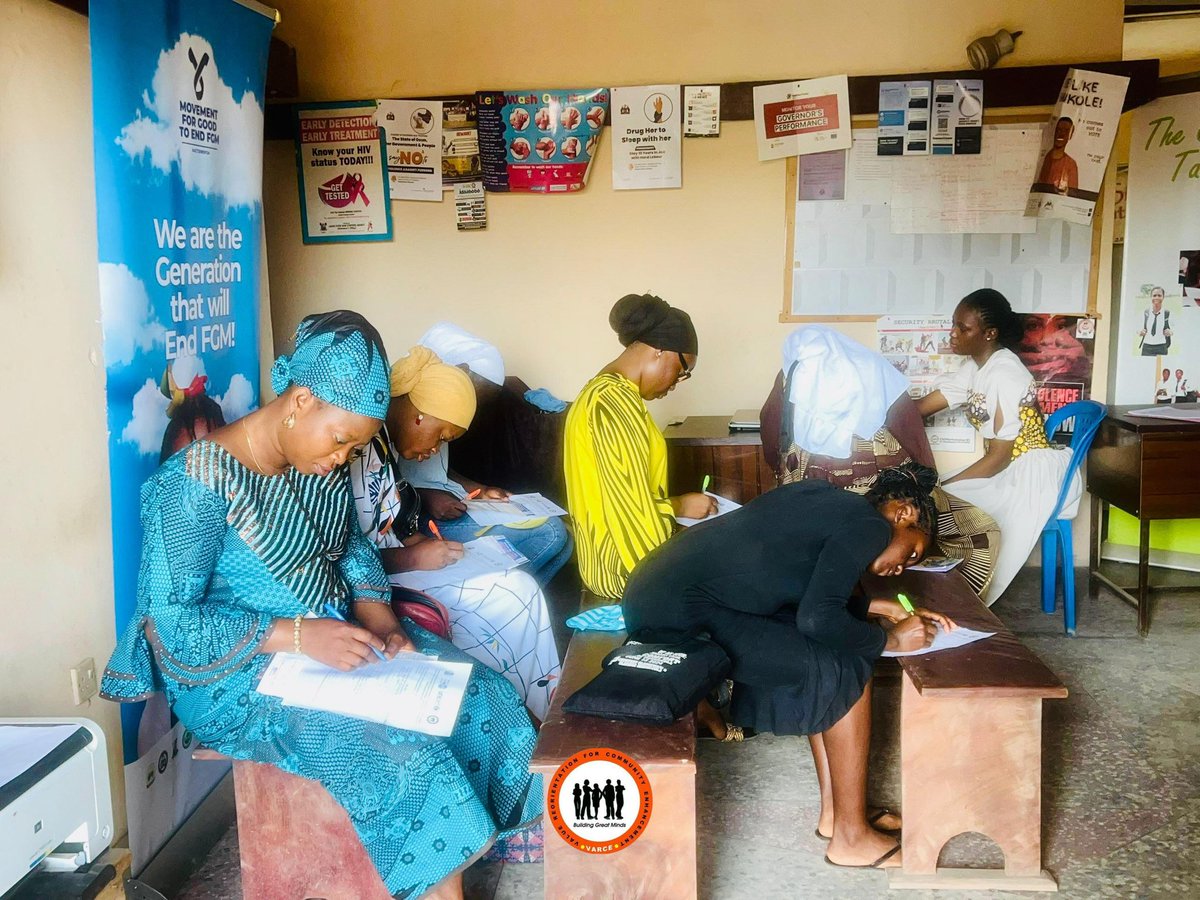 VARCENigeria's tweet photo. 2-day Training of 40 Community Facilitators from CBOs (Female Youth-Led and Women-Led) from the 20 intervention communities 

#unicef #unfpa #endfgmnow #stopcuttinggirls #zerotolerance4fgm #protectourgirls
#togethertoendfgm#saynotofgm
#unfpaunicefjointprogramme #varce https://t.co/GNeu0Kcjqq