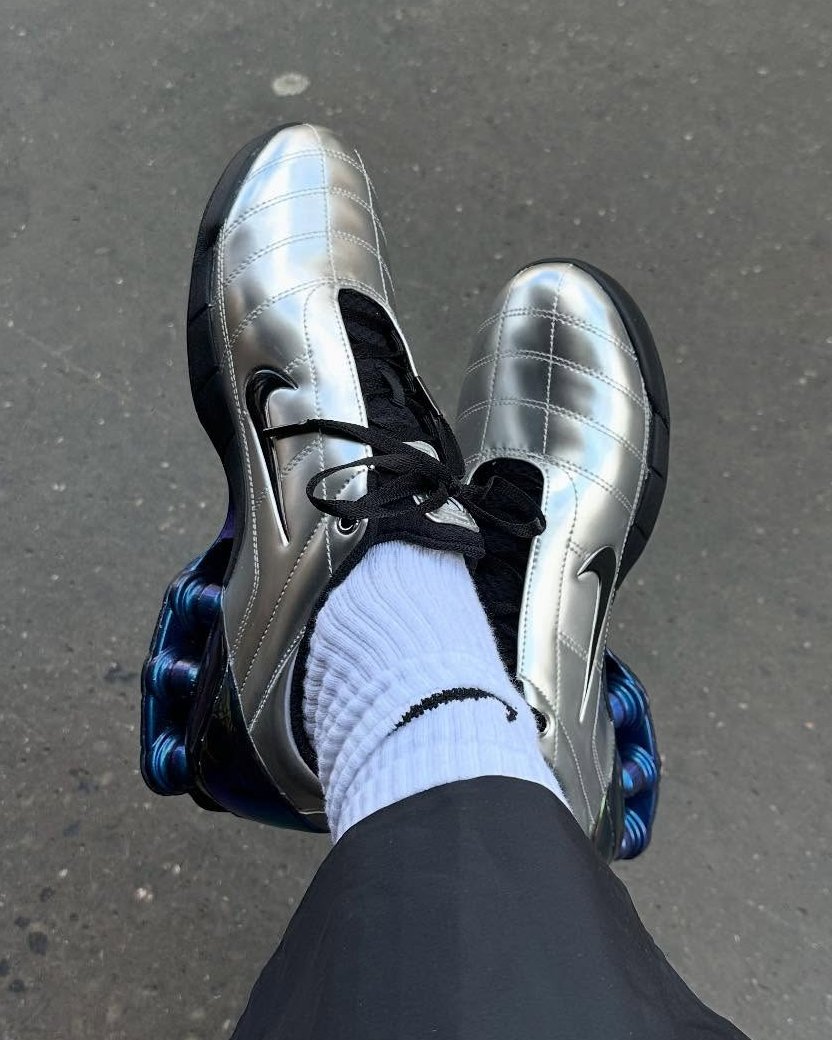 Sneakerologue's tweet photo. Premières images de la Nike Total 90 Shox Magia SP 1 (possiblement la collab avec le shop Maha)

📅: le premier coloris est prévue pour le 12 Juillet https://t.co/xHtj2Lieh8