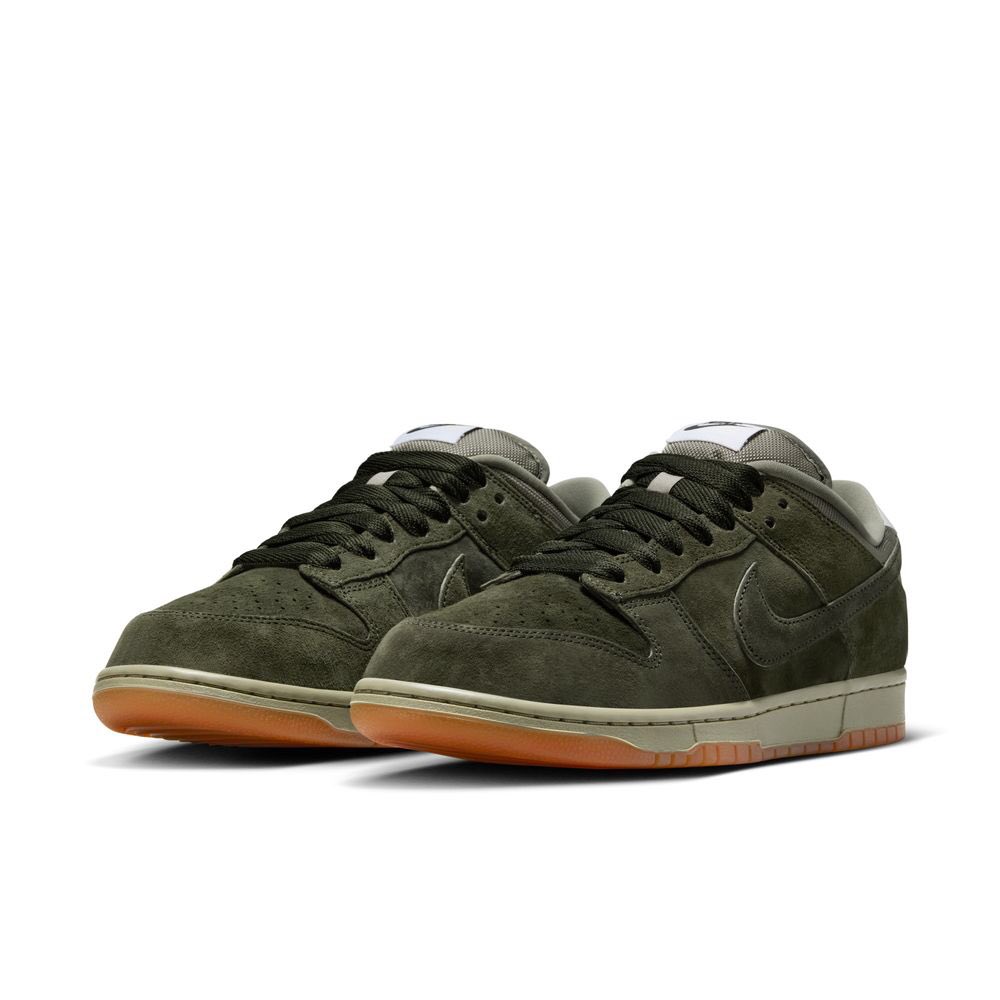 .
＊NIKE SB DUNK LOW PRO B “SEQUOIA”

NIKE SBが確立する前にリリースされていたNIKE SB DUNK LOW の元となったモデルPRO Bの復刻第3弾”SEQUOIA“のご案内📢
※発売日:2025年7月4日
※販売方法に関してはWEB STORE 商品説明欄からご確認ください。