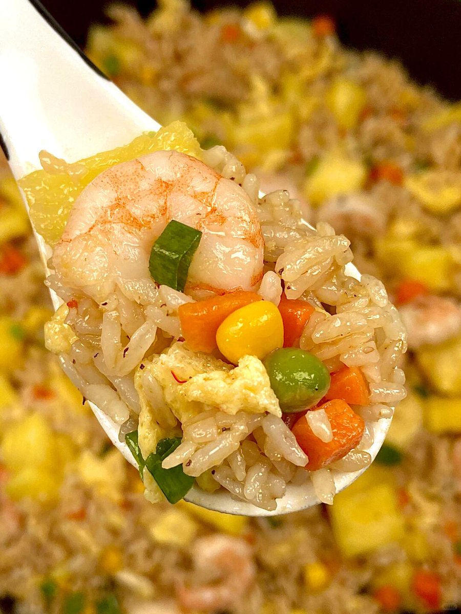cookingdayyy's tweet photo. เมนูข้าวผัดสับปะรด https://t.co/vWfRUkP73p