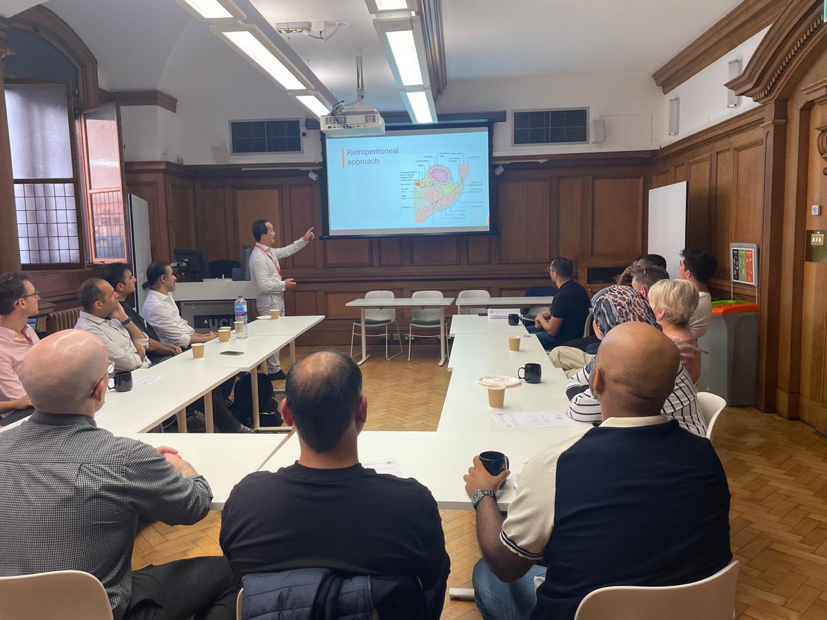 QS_SimCentre's tweet image. Kicking off day 1 of our Advanced Spinal Approaches Cadaveric Course!