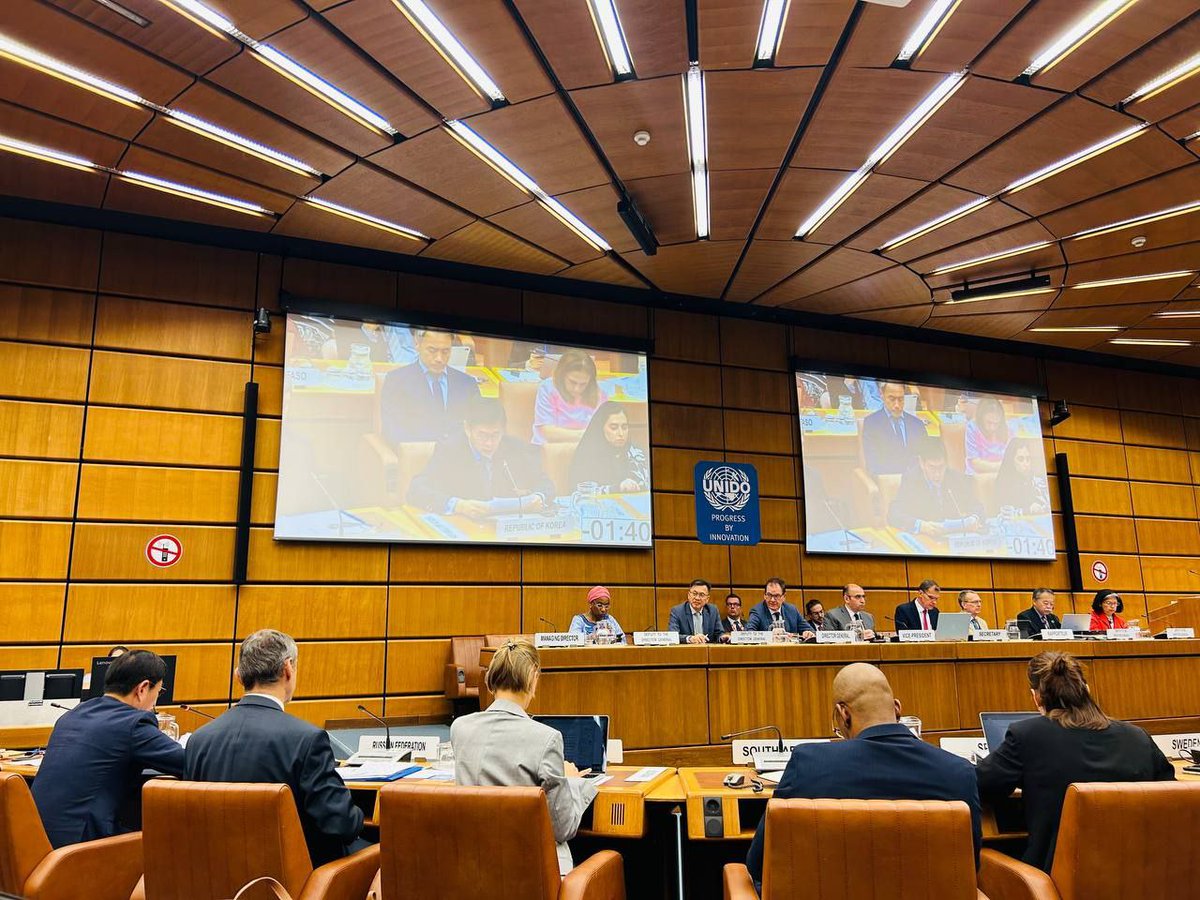 함상욱 대사는 6.30(월)-7.3(목) 간 비엔나에서 개최된 제53차 유엔공업개발기구(UNIDO) 공업개발이사회(IDB)에 참석하였습니다.