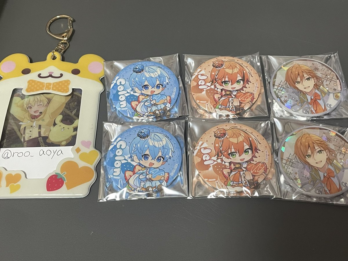 roo_aoya's tweet photo. すとぷり9周年グッズ交換 

譲:画像のもの

求:🍓💛または、PayPay

郵送のみ
交換優先

#すとぷりグッズ交換
#すとぷりグッズ買取 https://t.co/DITTHFxYkv