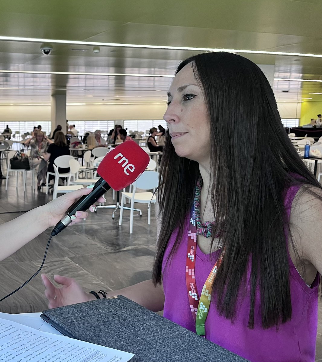 🌐 En el programa especial desde la cumbre de Naciones Unidas hablamos de financiación, de migraciones, de guerra, de hambre, de clima, de asesinatos… 

Amy Pope <a href="/IOMspain/">OIM España</a> 
Jorge Moreira <a href="/UNOPS/">UNOPS</a> 
Mariangela Parra <a href="/UNDESA/">UN DESA</a> 
Carola Mejía <a href="/latindadd/">LATINDADD</a> 

#FFD4
➡️ rtve.es/a/16646515/