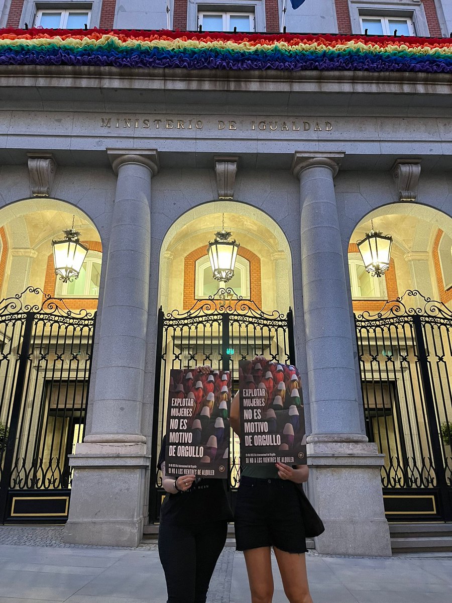 Exigimos a <a href="/igualdadgob/">Ministerio de Igualdad</a> que se pronuncie sobre la presencia de explotadores de mujeres/compradores de bebés en la manifestación #madridorgullo2025 del 5 de julio.
El ministerio, patrocinador de <a href="/MADOrgullo/">MADO Madrid Orgullo</a>, no puede amparar la publicidad de una práctica que nuestras leyes definen