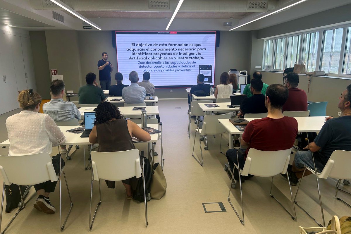 Arranca una nueva edición de los laboratorios de Ciencia de Datos e IA

▶️ Un centenar de empresas navarras se benefician de estos programas impulsados por la Dirección General de Energía, I+D+i Empresarial y Emprendimiento

<a href="/industria40_na/">Industria Navarra 4.0</a> 
<a href="/NASERTIC/">Nasertic</a> 

📎navarra.es/es/-/nota-pren…