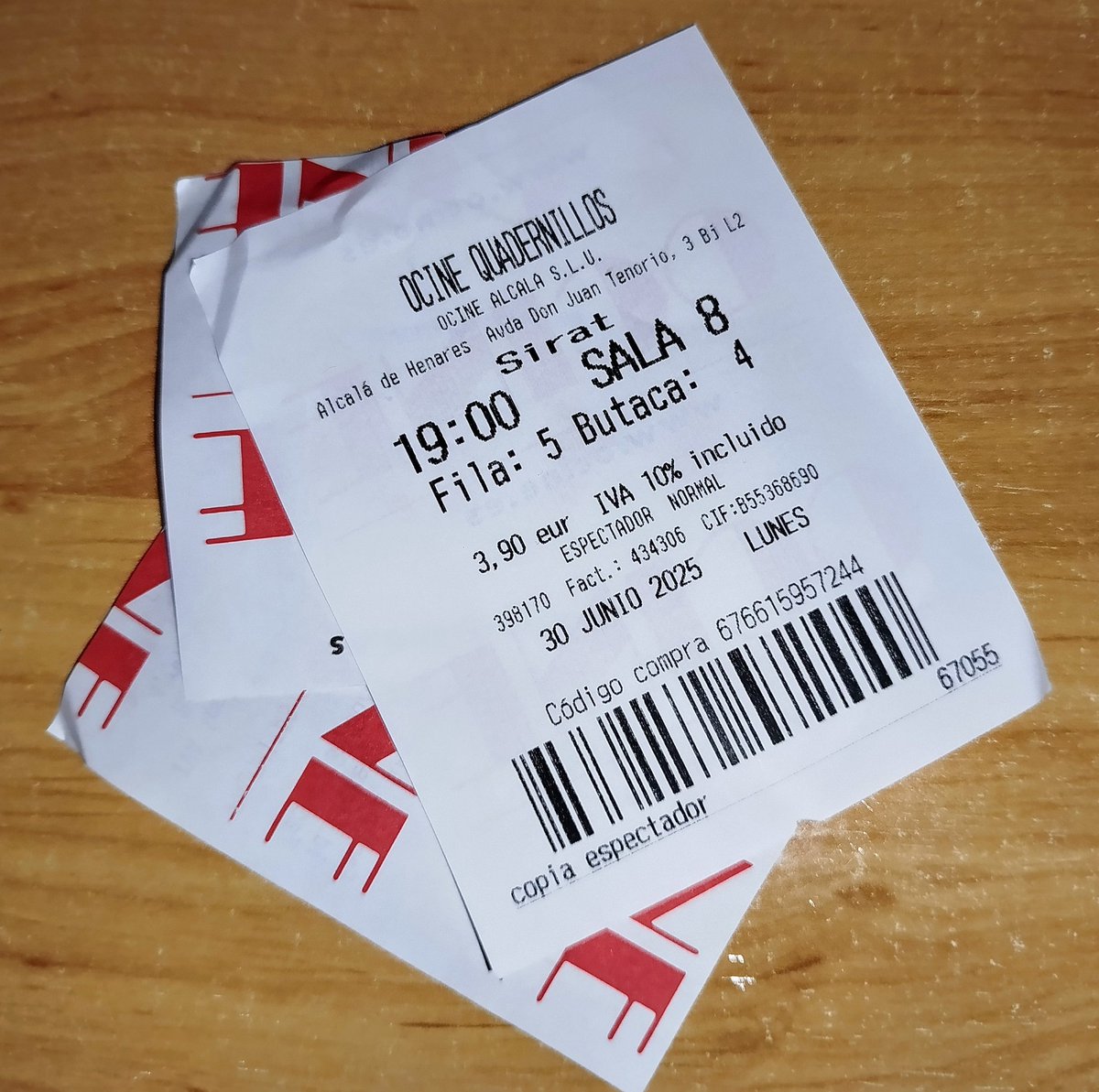 Ayer vi una peli... curiosa 🎬 Y vosotr@s, ¿la habéis visto? ☺️