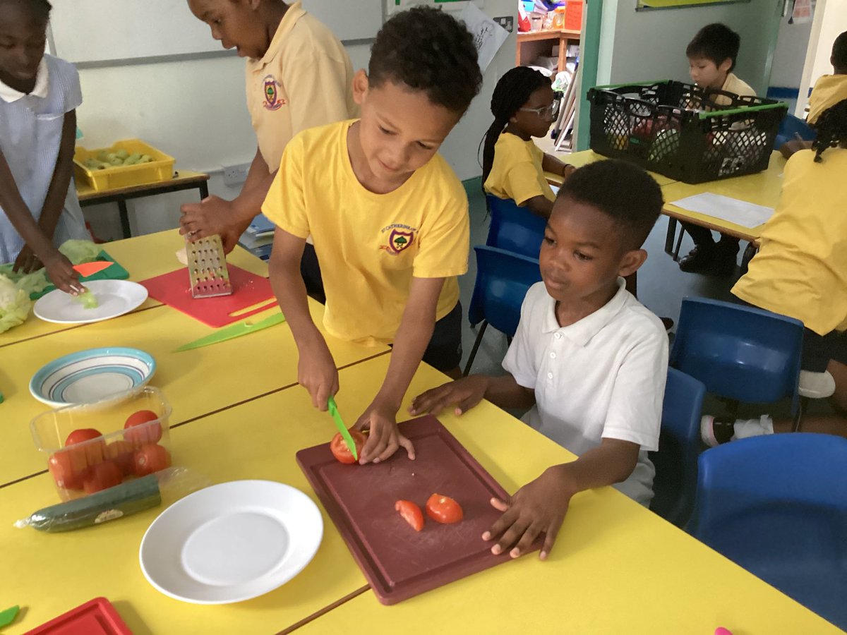 St Catherine of Siena Catholic Primary School (@stcathrc) on Twitter photo Year 2 are busy chopping, slicing and grating the ingredients for their healthy sandwiches. #DTWeek #CatholicLifeStCathRC <a href="/STEMLearningUK/">STEM Learning</a> Year 2 are busy chopping, slicing and grating the ingredients for their healthy sandwiches. #DTWeek #CatholicLifeStCathRC <a href="/STEMLearningUK/">STEM Learning</a>