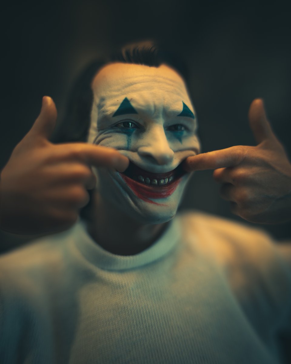 🤡 
#JaiPasFiniDeJOUET 
#ArthurFleck #joker #JoaquinPhoenix #movie #toyphotography #photography #photooftheday #PhotoDuJour #PhotographyIsArt #photo