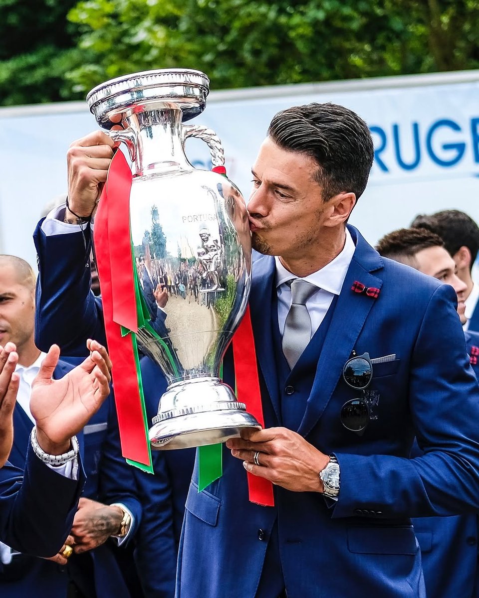 José Fonte renova contrato pelo Casa Pia e vai jogar até aos 42 anos de idade, informa <a href="/rafaelreis_rbr/">Rafael Batista Reis</a> 🍷
