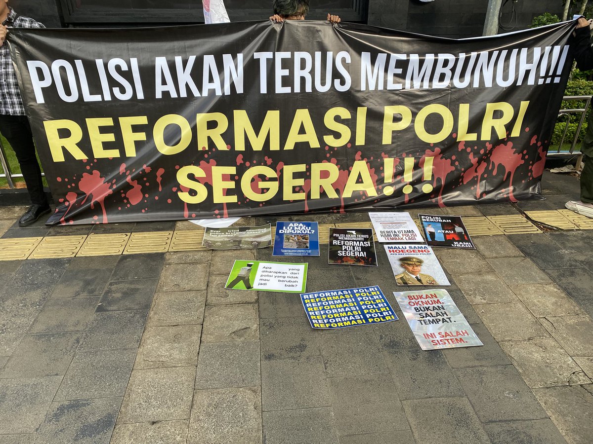 safenetvoice's tweet photo. REFORMASI POLRI SEGERA! https://t.co/U9NfeQxUky