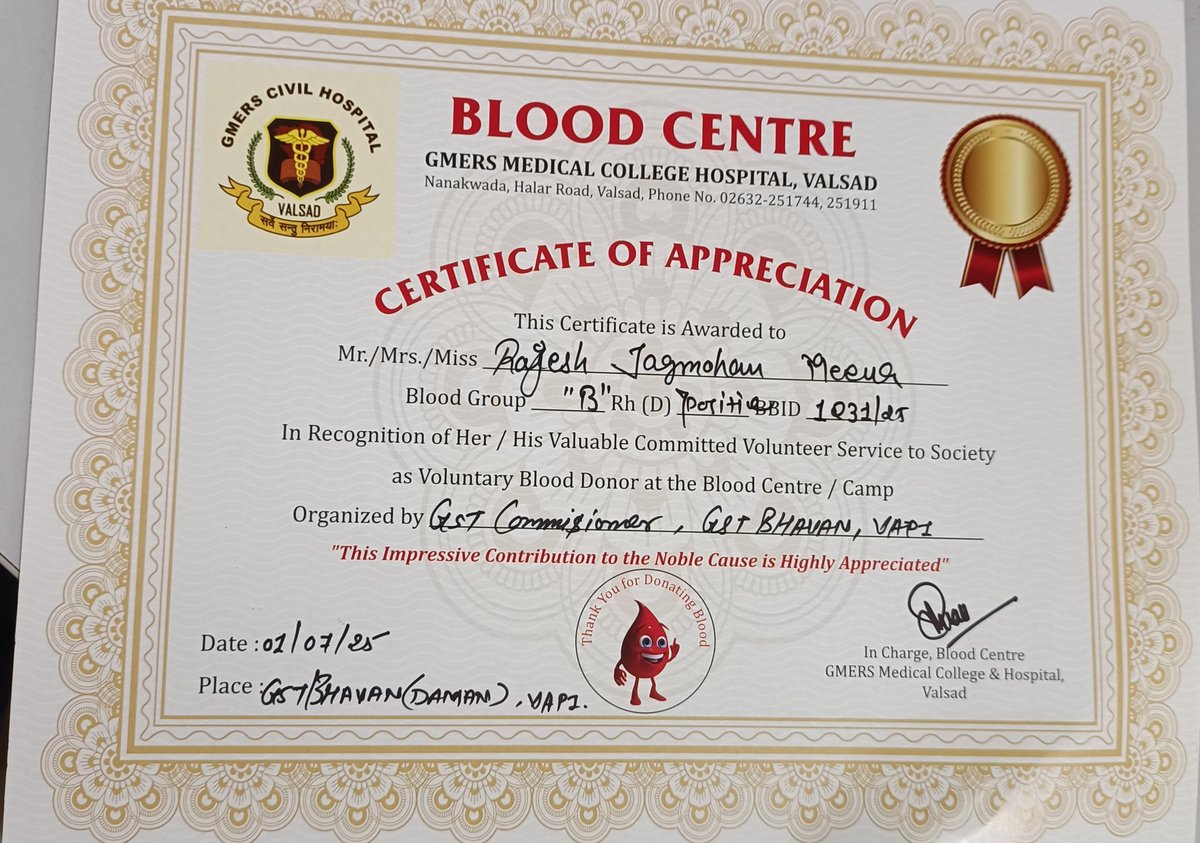 Me12Rk's tweet photo. Blood donation for a noble cause, on the occasion of 8th GST day celebration 🎊🎉 https://t.co/FV7lXnfYYU