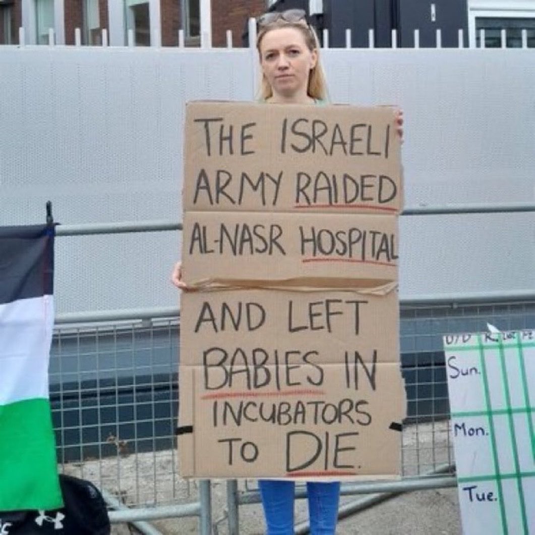 Cinisma un liekulības paraugs - amerikāņu un Stārmera režīmi momentā mobilizējas, lai nosodītu mūziķa izsaucienus Glastonberijā - tajā pašā laikā dienu no dienas izliekas neredzam reālu genocīdu Gazā ar bērniem zem drupām. Vārdi šokē, bet slepkavības ne?
#BobVylan #FreePalestine