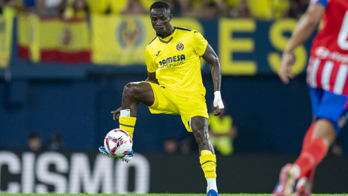 ACTUALIZACIÓN:

175- Eric Bertrand BAILLY 🇨🇮 (<a href="/ericbailly24/">Eric Bailly</a>)

Debut: 24ª jornada, temporada 2014-15, <a href="/VillarrealCF/">Villarreal CF</a> 1 - <a href="/SDEibar/">SD Eibar</a> 0 (22/02/2015)
Temporadas: 4 (2014-16 y 2023-25)

🏟️Partidos jugados: 57
🟡Tarjetas amarillas: 21
🔴Tarjetas rojas: 2