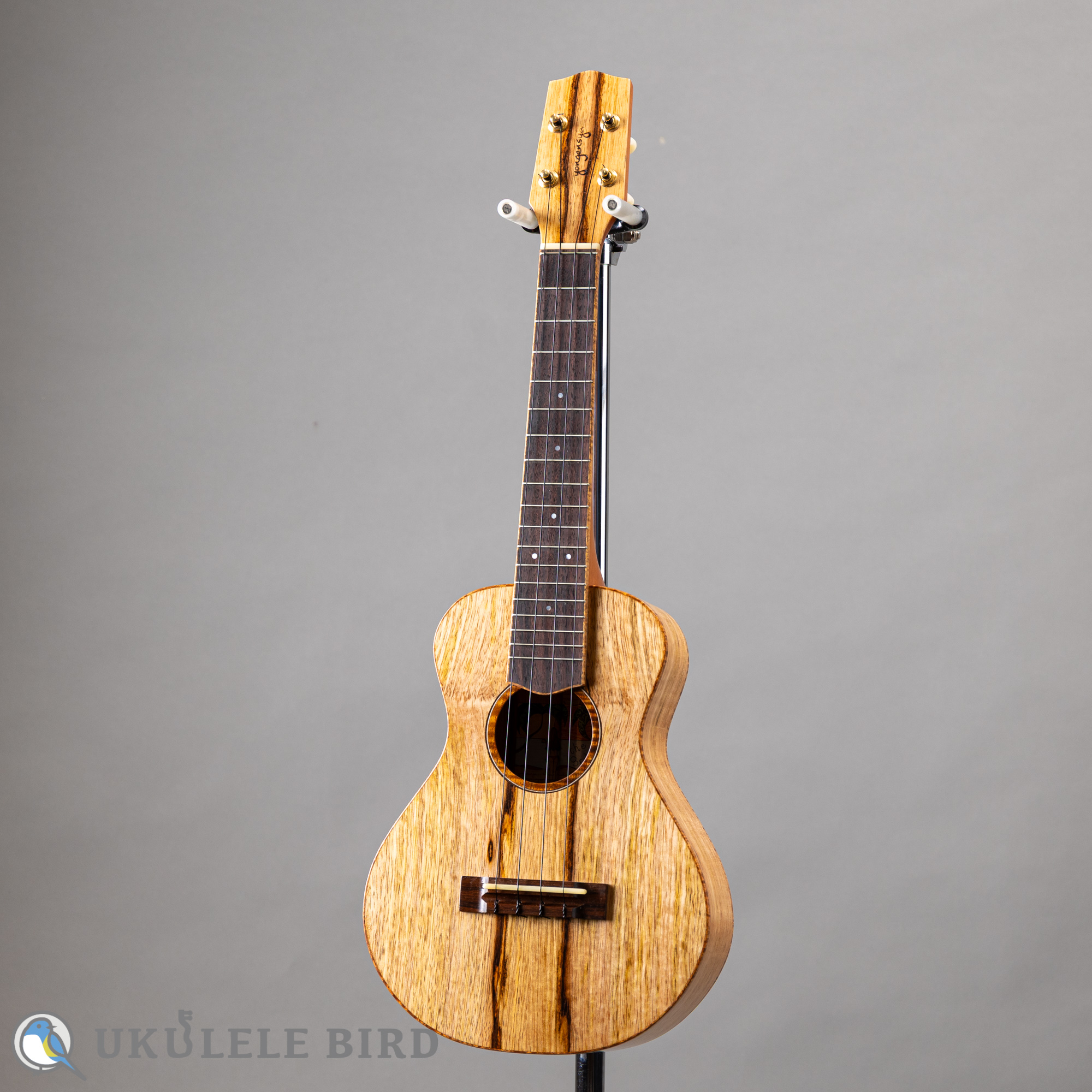 UKULELE BIRD on X: 