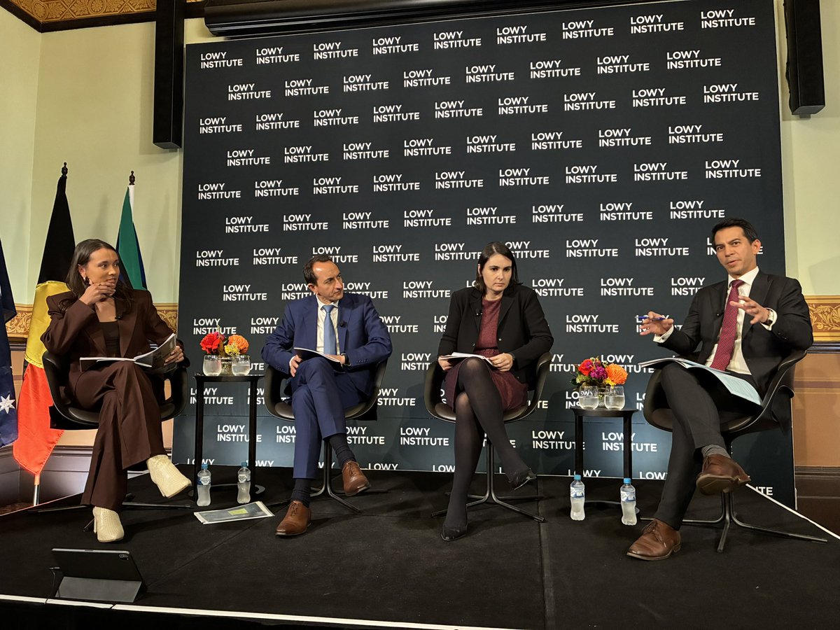 HerveLemahieu's tweet image. Sydneysiders braved a bomb cyclone tonight to attend the @LowyInstitute Poll launch. @DaveSharma, @isabellahiggins, @SusannahCPatton & @RyanNeelam are proving just as brave in their analysis of the geopolitical bomb cyclone lashing Australia.
Follow here: resources.lowyinstitute.org/events/lowy-in…