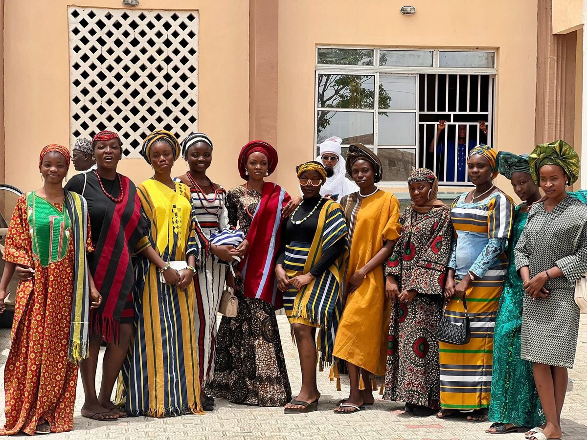 EbiraConnect tweet media