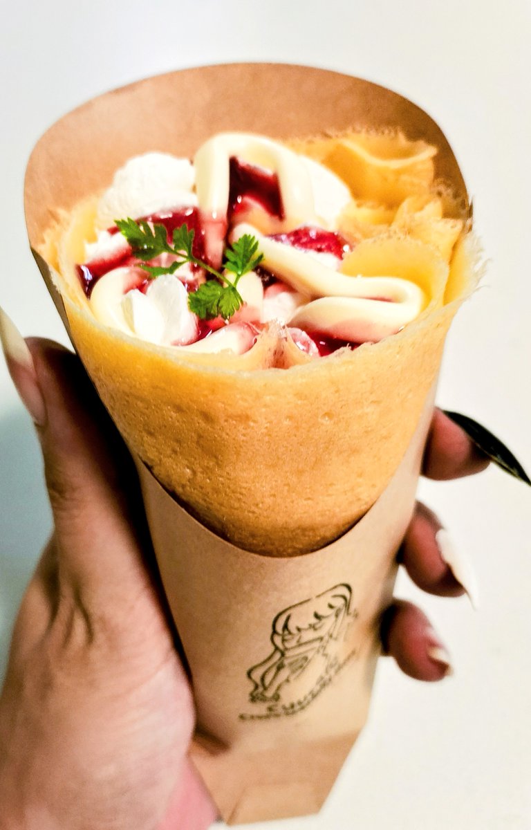 u2kdL8vrfOrOY1h's tweet photo. クレープキッチンカー
Crepe cuu cafe さん
#cuucafe
ストロベリーチーズ
バナナチョコ
インスタで観て前から
食べたかったクレープ屋さん✨
近所に来たので家を飛び出した👍
モチ甘でおいしい🤤✨
今度はウィンナーとか
ハムのも食べたい
https://t.co/iXCQVlCn8Y https://t.co/nh4kZEJ0np