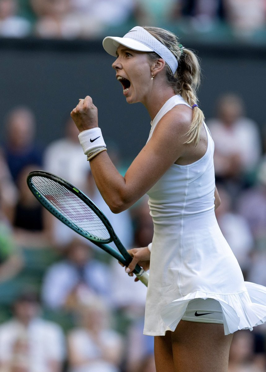 katiecboulter's tweet image. Just me, Centre court @Wimbledon , and all the feels 🥹✨