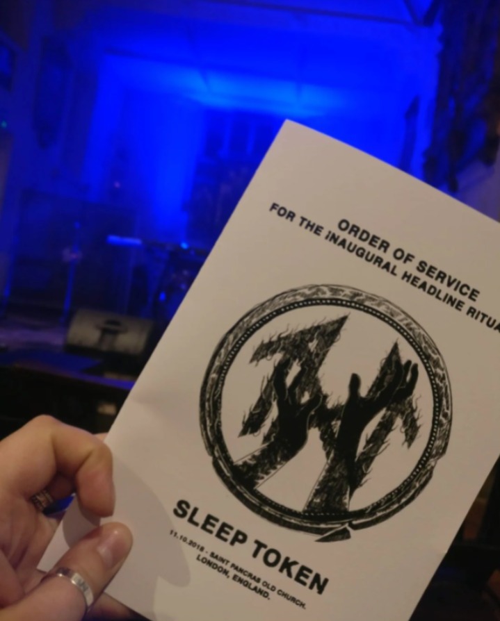 NoTMax1E's tweet photo. Some stuff from the first ritual 
Saint pancras old church 2018
(The first photo is actually people waiting for the concert) https://t.co/Z9uYw7I2NU