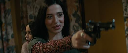 JonnyLeTran5's tweet photo. Mikey Madison as Amber Freeman in Scream 😍 #MikeyMadison #AmberFreeman #Scream #beautiful https://t.co/81oHlta0L5
