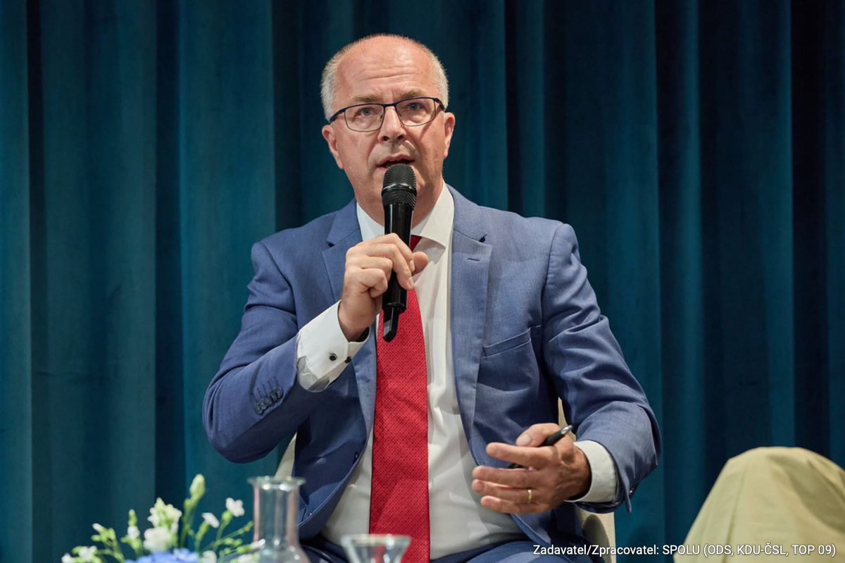 MUDr_TomPhilipp's tweet image. 🩺 Diagnóza zdravotnictví 2025
👉 Diskuse politických expertů na zdravotnictví: Vlastimil Válek, Petr Fifka, Michaela Šebelová, Adam Vojtěch.
Vidím to tak, že diagnostikovat baví každého (je to dobře placené), my ale potřebujeme hlavně léčit!! Jak pacienty tak zdravotnický…