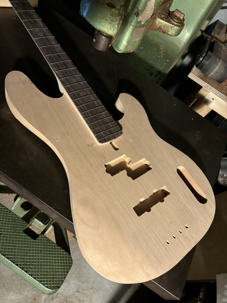 なかなか進みませんが…
だいぶ形になってきました！！