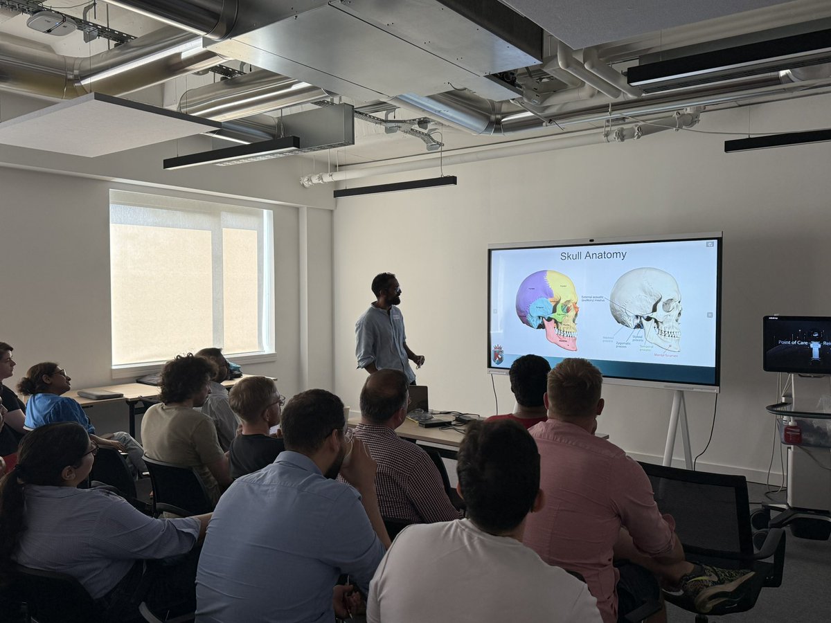 Adrian Wong (@avkwong) on Twitter photo And we are in full flow at <a href="/KingsCritCare/">King's Critical Care</a> #neuro #pocus course. We have <a href="/KingsNeuro/">King's Neurosurgery</a> consultant Mr Kailaya-Vasan talking about neuro anatomy And we are in full flow at <a href="/KingsCritCare/">King's Critical Care</a> #neuro #pocus course. We have <a href="/KingsNeuro/">King's Neurosurgery</a> consultant Mr Kailaya-Vasan talking about neuro anatomy