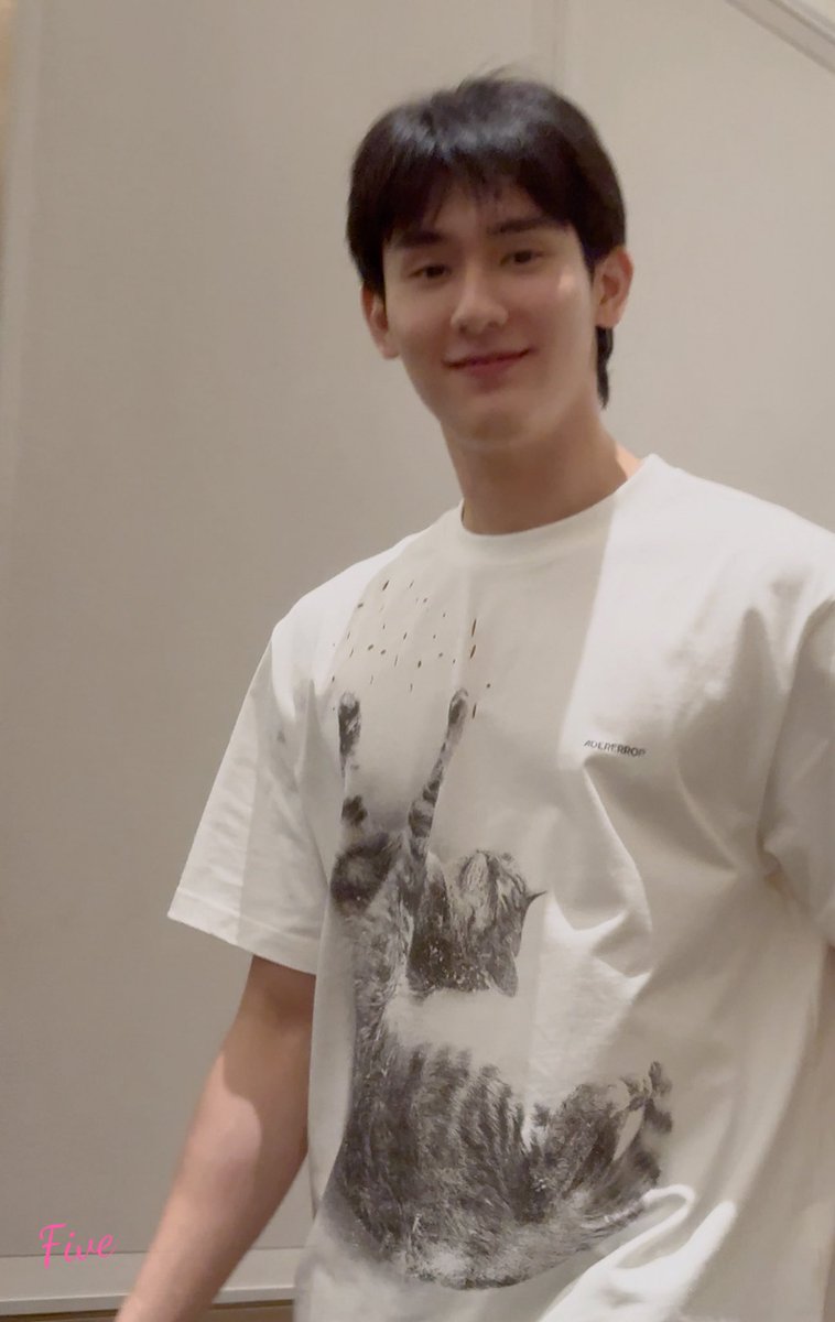 five_ee55's tweet image. @kasibook  #kasibook 
#MAMIXBOOK

    💗Cute                                               Pretty🎀