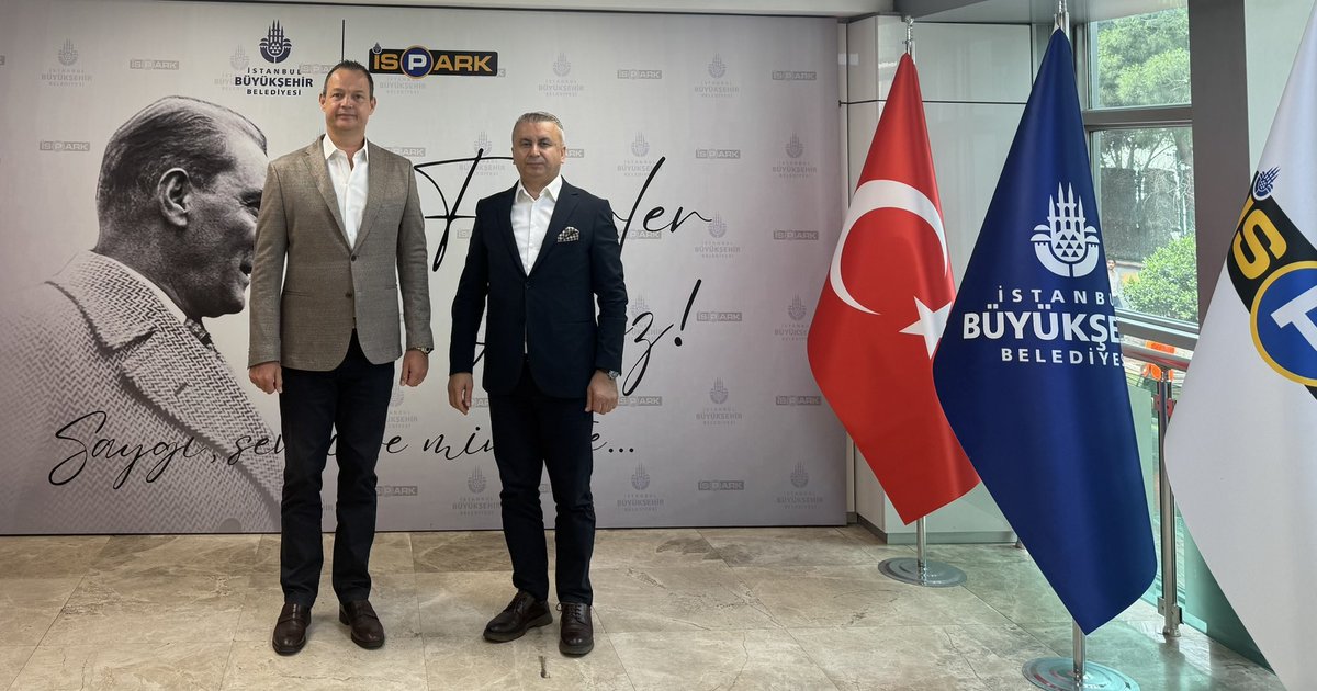 İSPARK AŞ Genel Müdürü meslektaşım Tarık Safi Bey’i, yönetici arkadaşlarımızla birlikte ziyaret ettik.
İSPARK alanlarında yenilenebilir enerji yatırımları konularında teknik iş birliği kapsamında görüşmeler gerçekleştirdik.
Kendilerine başarılar diliyoruz.
<a href="/ispark/">İSPARK</a> <a href="/tariksafiist/">Tarık Safi</a>