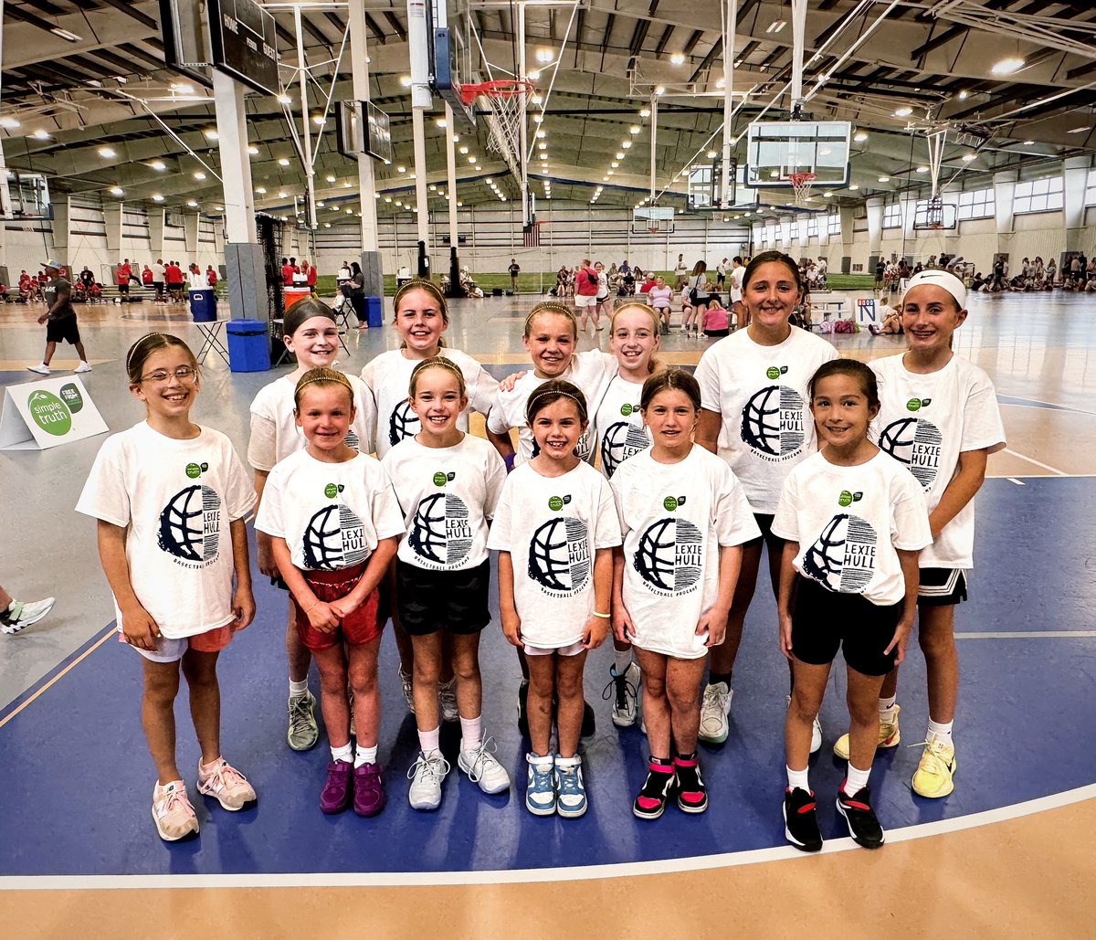 Some of our future Golden Eagles hit the court this weekend at the Lexie Hull Basketball Camp! We love seeing them take advantage of opportunities like this and staying committed to growing their game all summer long. 🏀💪