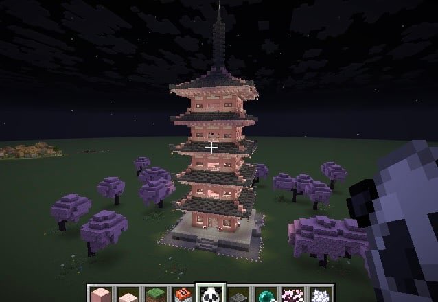 yujin building in minecraft again 😭😭
