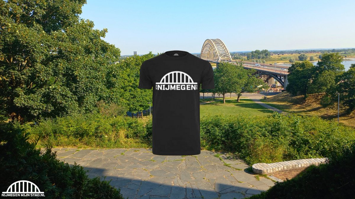 Nijmegen op je borst
Zo hoort het
#Nijmegen #Waalbrug
#Nijmegenmijnstad