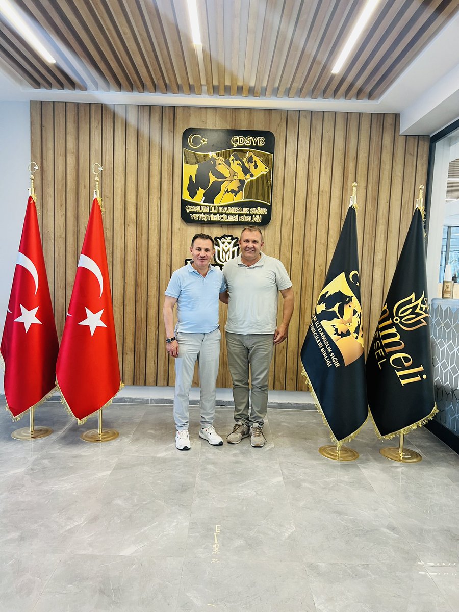 Çorum ili DSYB BİRLİK BAŞKANI KIYMETLİ  MESLEKTAŞIM YILMAZ  KAYA’ YI MAKAMINDA ZİYARET ETTİK. İLGİ VE ALAKALARINDAN DOLAYI KENDİLERİNE VE EKİBİNE TEŞEKKÜR EDERİZ.