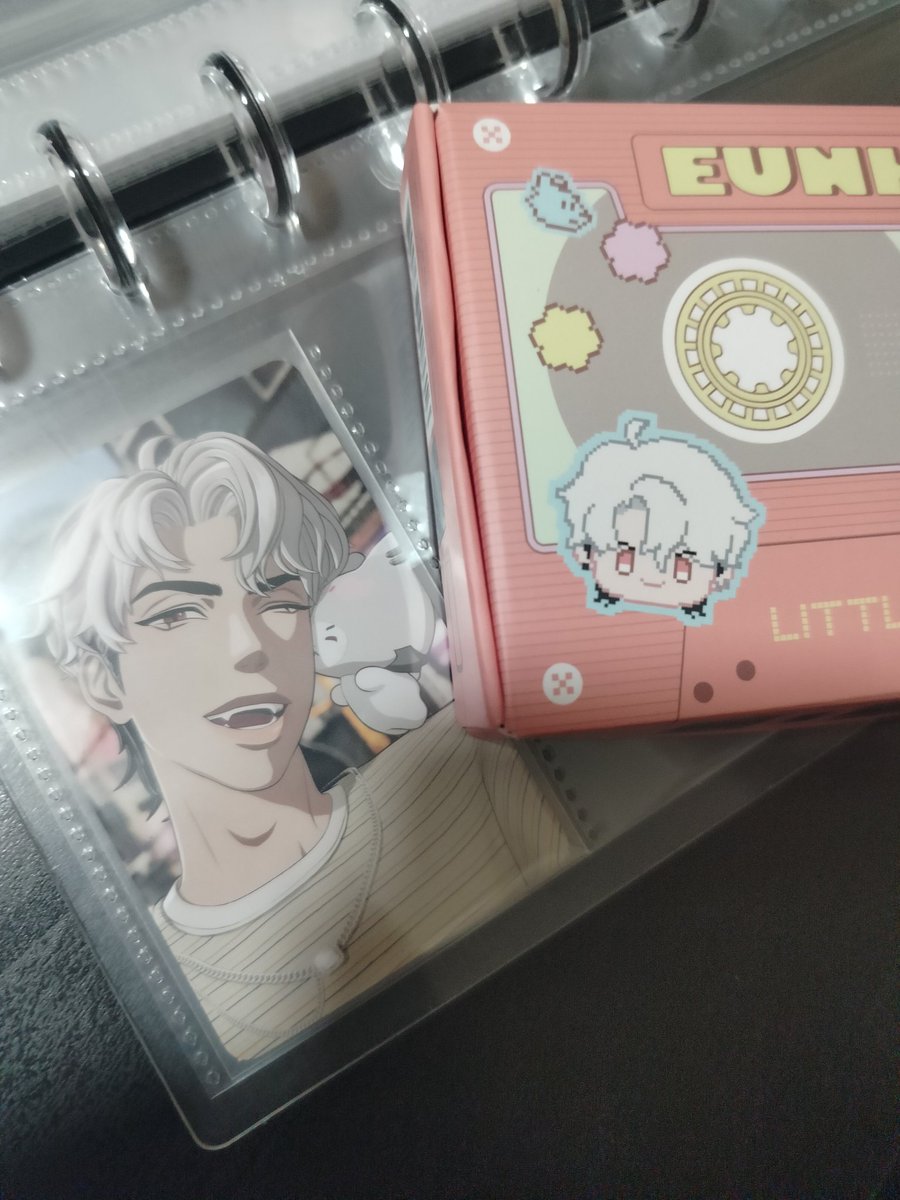 plave_ts's tweet image. ได้รับของแล้วค้าบบ ใส่แฟ้มเรียบร้อย ❤️🐺#1928xreview